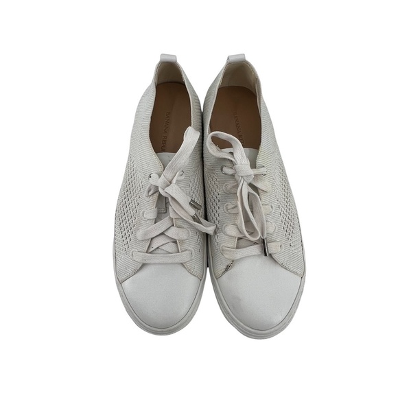 Banana Republic White Lace Up Perforated Sneakers Size 6 1/2 Women’s - Picture 5 of 9